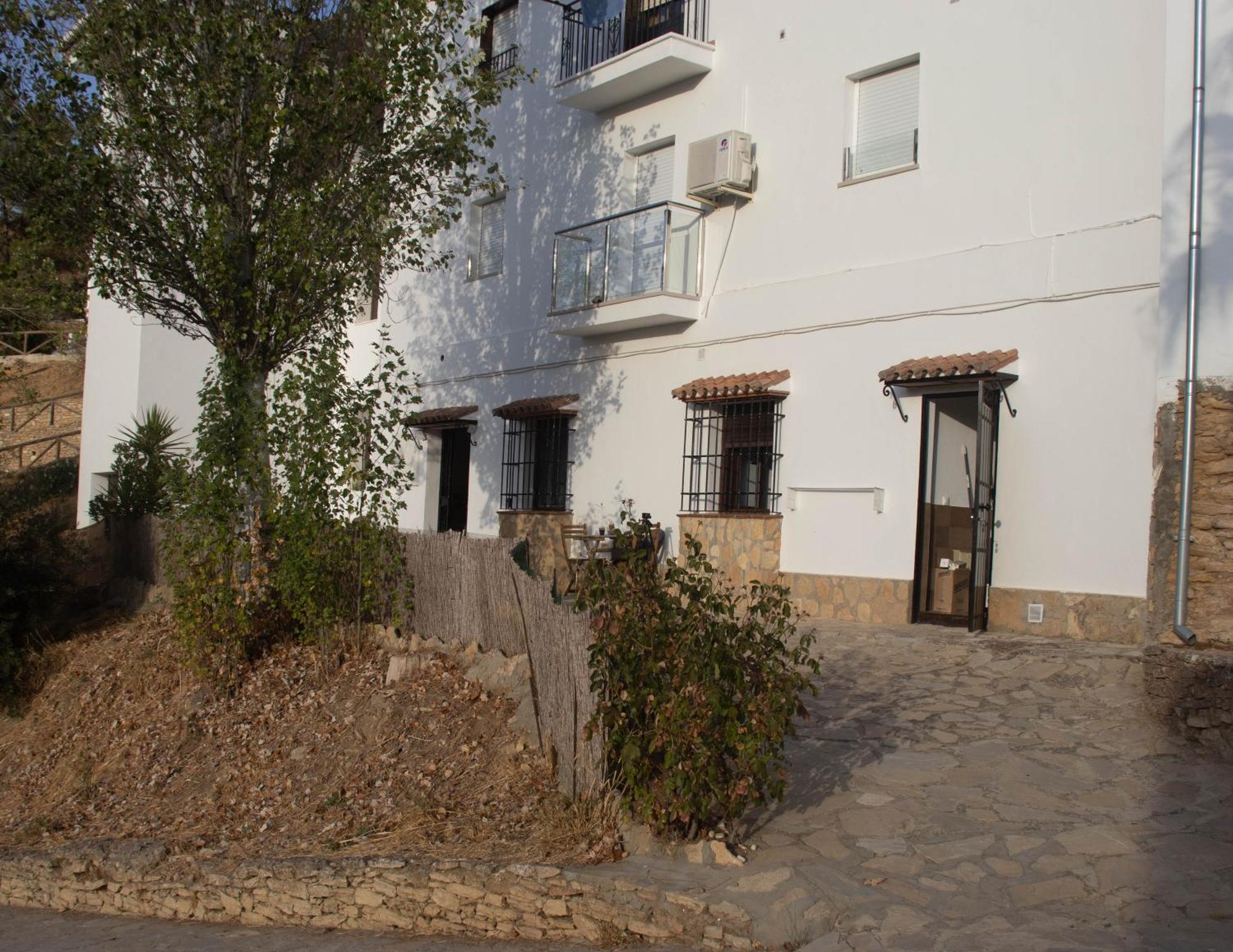Apartamento El Mirador Del Parque Setenil De Las Bodegas Bagian luar foto